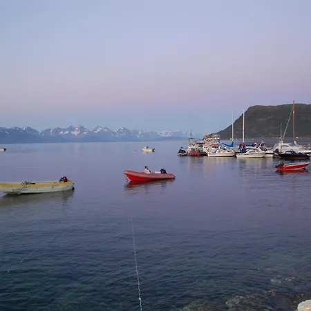 Brygge * Karlsoy